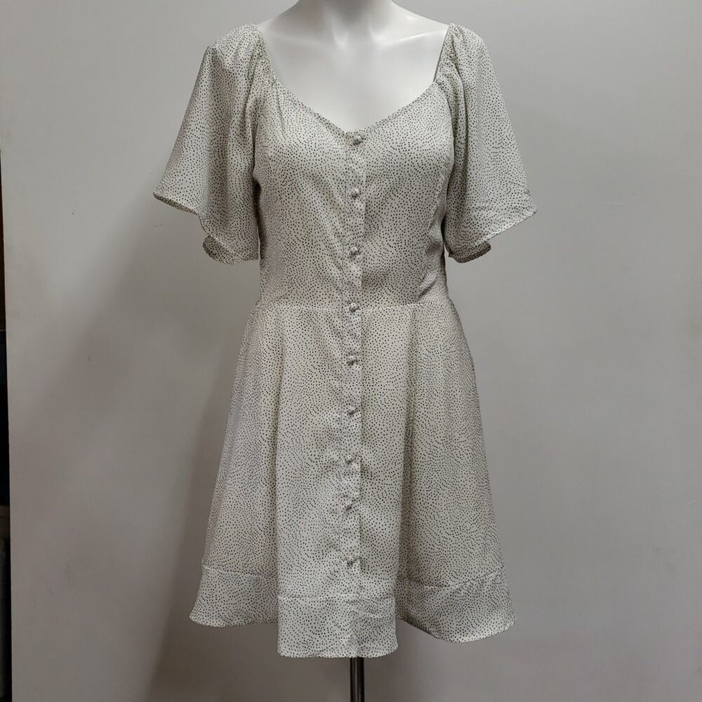 Sienna Sky Polka Dot Flutter Sleeve Buttoned Front Fit & Flare Mini Dress Medium